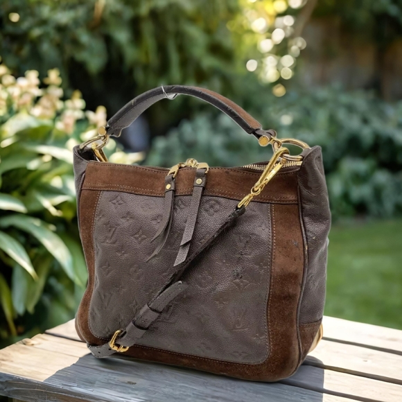 Louis Vuitton Audacieuse Empreinte Brown Leather and Suede Bag PM  Shoulder Bag - Picture 4 of 17